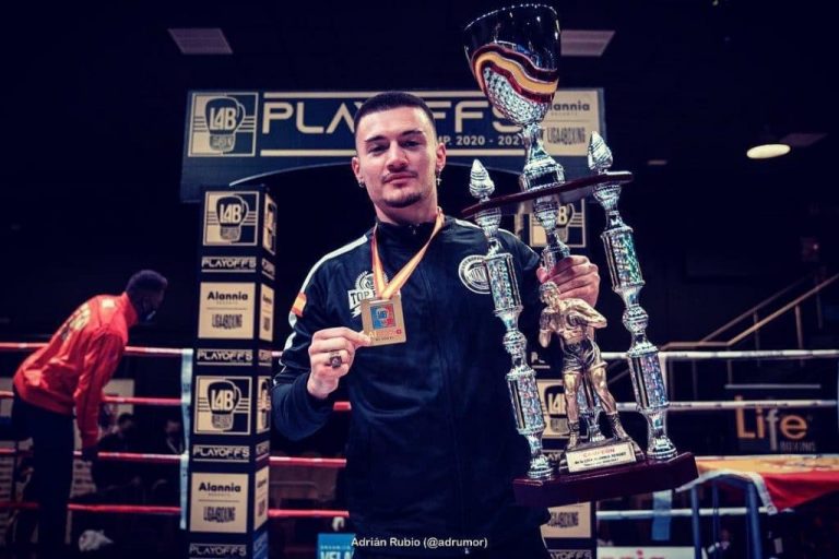 Antonio Collado queda campeón de la Liga Nacional de Boxeo