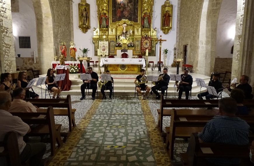 Quintanar celebra la festividad de Santiago Apóstol, patrón de su Parroquia