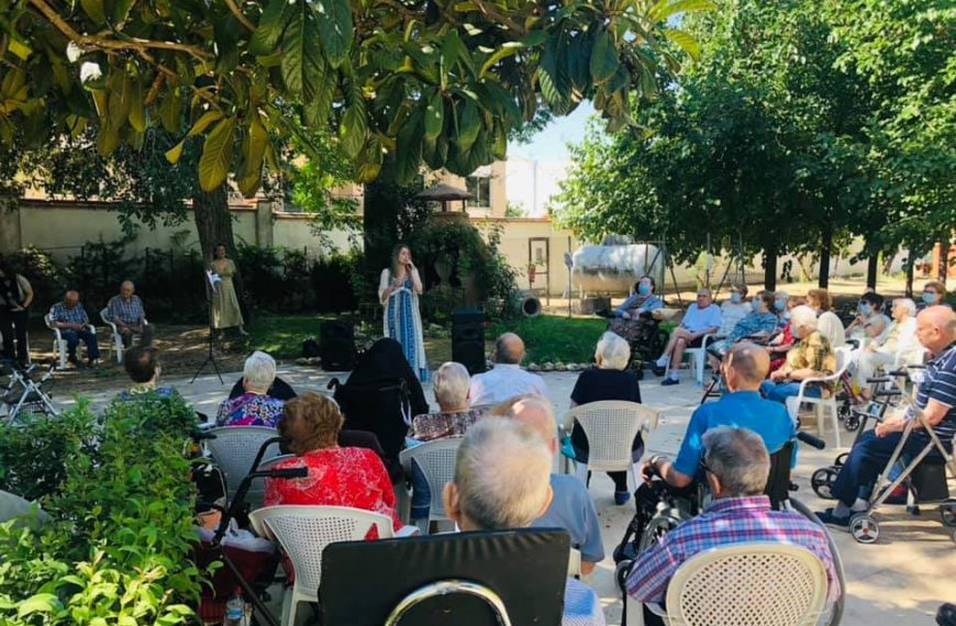 La Residencia Ntra. Sra. el Rosario celebra el mes del abuelo con varias actividades