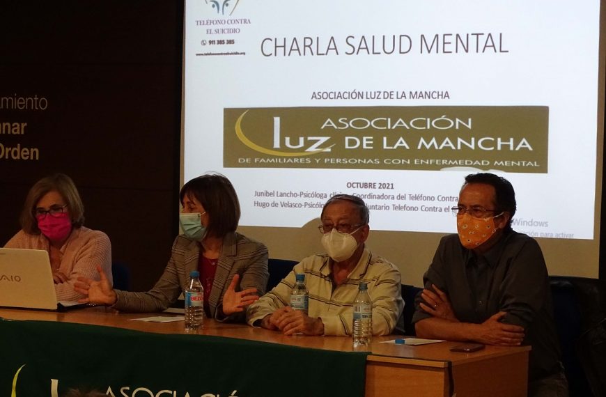 Quintanar acoge con gran éxito la conferencia sobre la depresión, la ansiedad y la prevención del suicidio