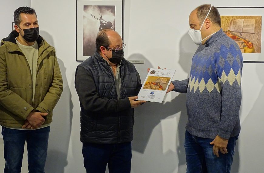 La UMQ inaugura su XII Semana Músico Cultural con una exposición de Kintafoto