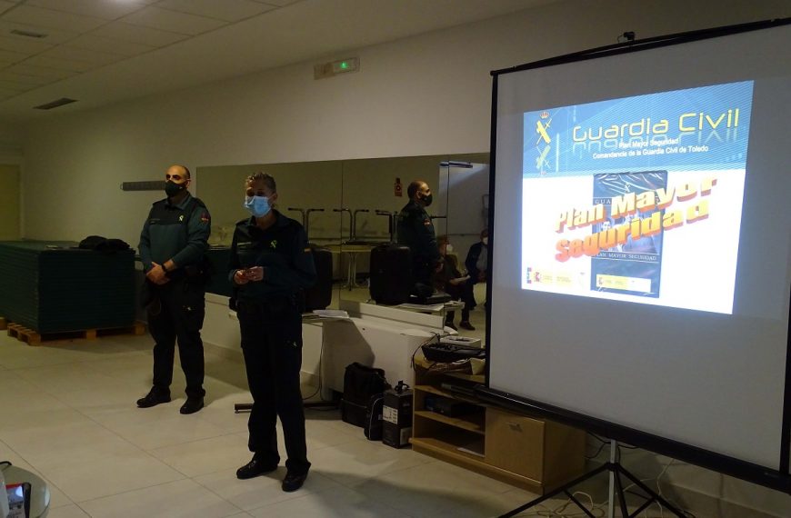 La Guardia Civil ofrece en Quintanar de la Orden una charla sobre prevención de robos, timos y estafas