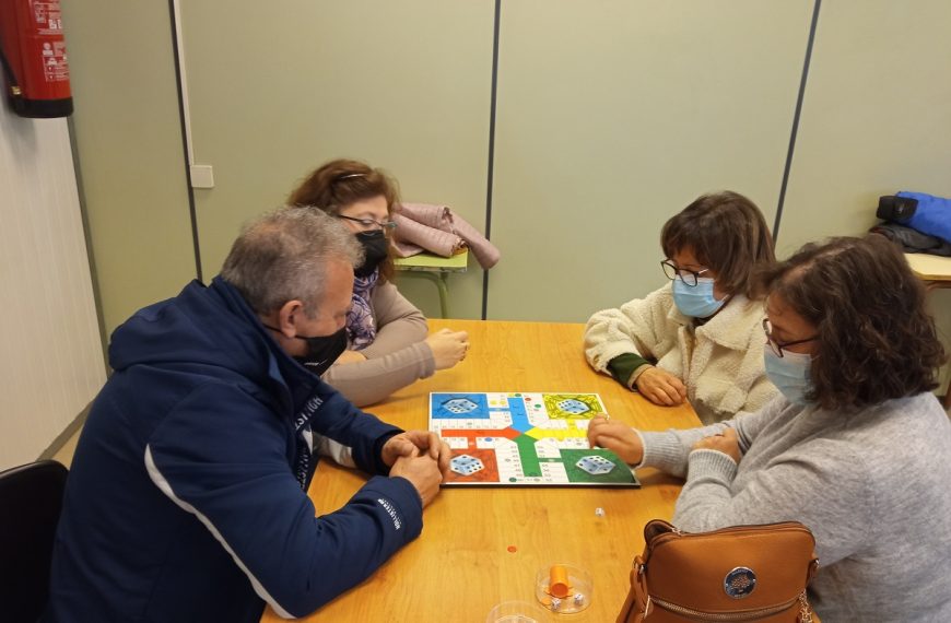 El Torneo de Parchís de Quintanar de la Orden vuelve a reunir a un gran número de aficionados a este juego de mesa