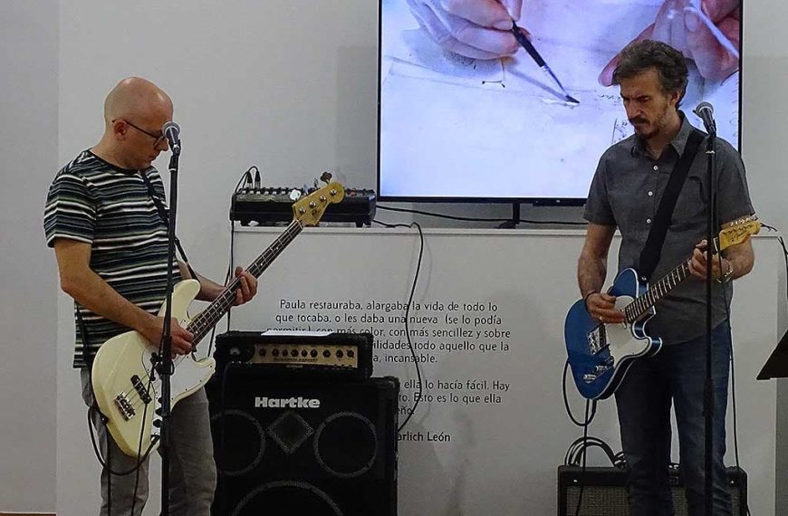 Big Letes pone el broche de oro a la Exposición-Homenaje a Paula Cruz en Quintanar de la Orden