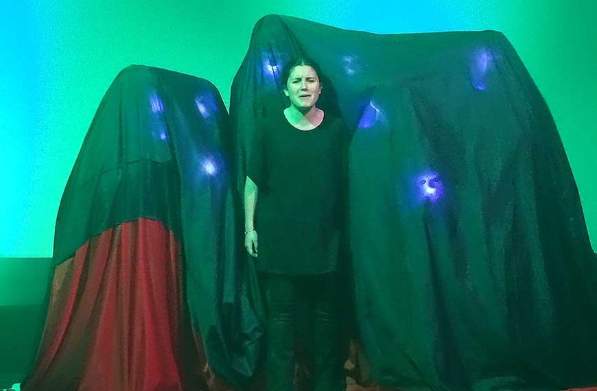 El grupo joven del Taller de Teatro de Quintanar de la Orden conquista al público con la representación de Antígona