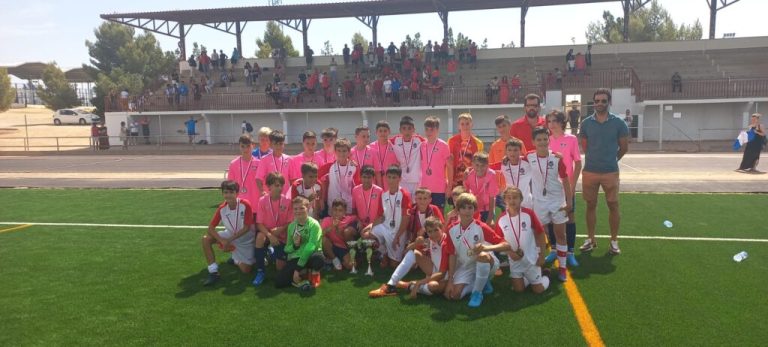 Los alevines de la Escuela de Fútbol de Quintanar de la Orden ganan el Campeonato Regional