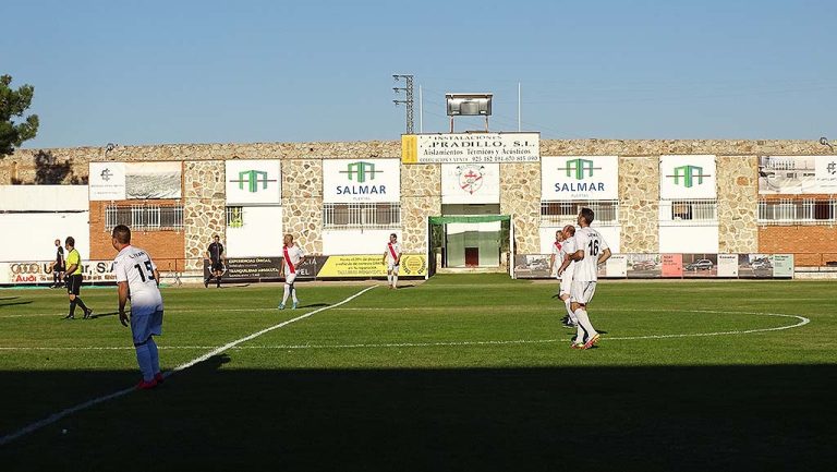 Los veteranos del C.D. Quintanar se enfrentan a los veteranos de la Selección de Castilla –La Mancha