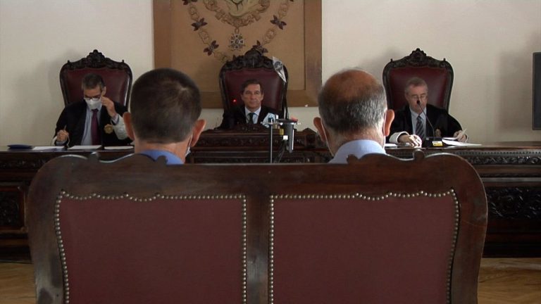 Acusados de planear el secuestro de una mujer en Quintanar aceptan dos años de cárcel por detención ilegal Acusados de planear el secuestro de una mujer en Quintanar aceptan dos años de cárcel por detención ilegal