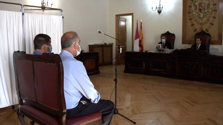 Trib.- Acusados de planear secuestro de una mujer para violarla y matarla acusan a un testigo de idear hechos Trib.- Acusados de planear secuestro de una mujer para violarla y matarla acusan a un testigo de idear hechos