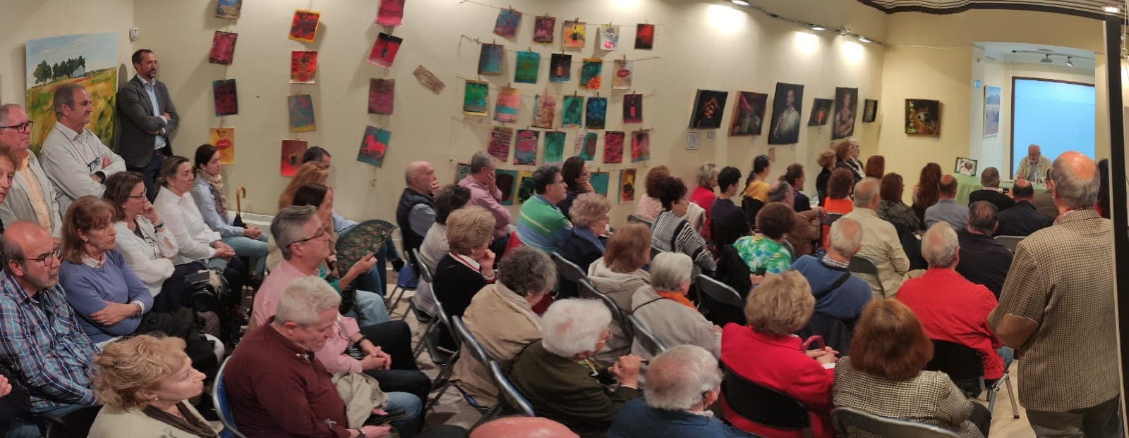 Lleno absoluto en la conferencia “Tras las huellas de la poderosa familia Rada” en Quintanar