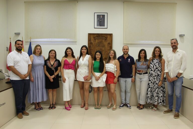 La Feria y Fiestas 2023 de Quintanar ya tiene Corte de Honor La Feria y Fiestas 2023 de Quintanar ya tiene Corte de Honor