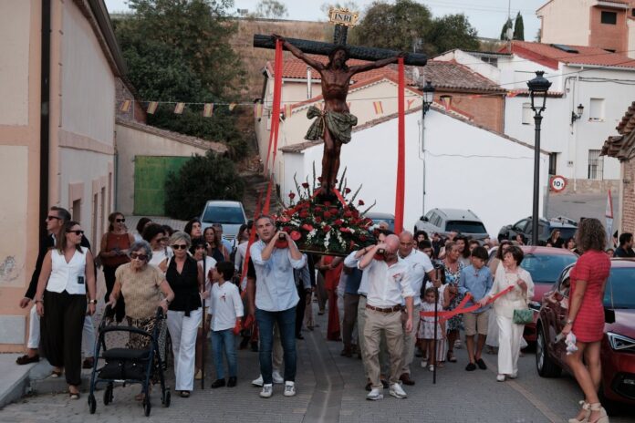 Quer mantiene viva una tradición de siglos en el Día del Cristo de la Misericordia
